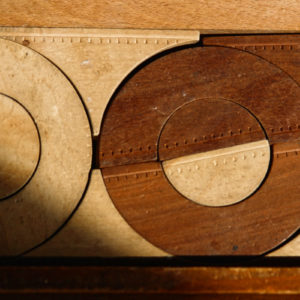 Rare jeu de construction - architecture en bois - fin XIXème siècle