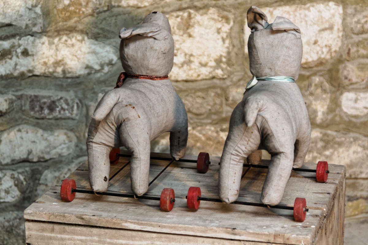 Paire de chiens à roulettes - jeu de plancher à tirer – Image 6