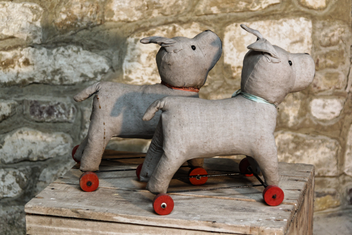 Paire de chiens à roulettes - jeu de plancher à tirer – Image 7