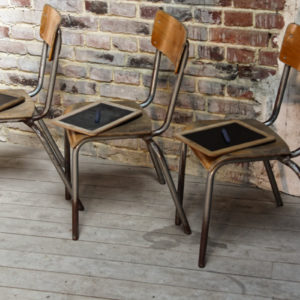 3 chaises d'école type Mulca, bois et métal