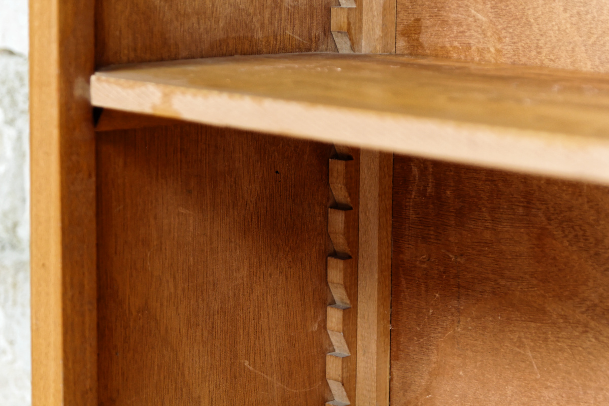 VENDU - Etagère bibus vintage en bois clair années 50 – Image 4