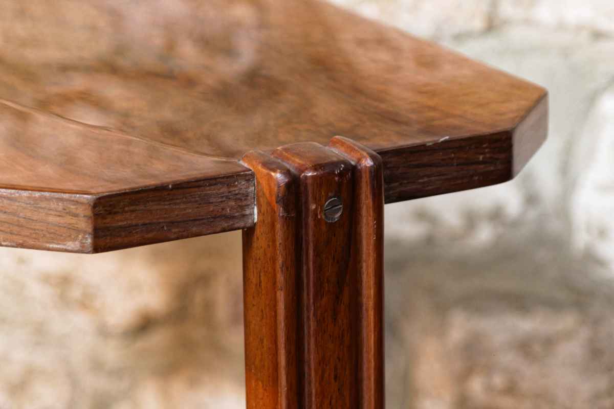 Desserte, table d'appoint art déco en noyer massif vernis – Image 3