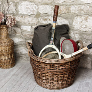 Ancien grand panier en osier