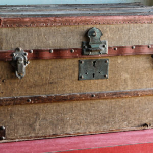 Malle de voyage ancienne