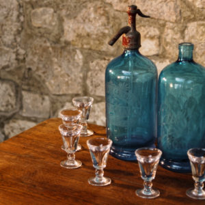 2 siphons d'eau de seltz publicitaires