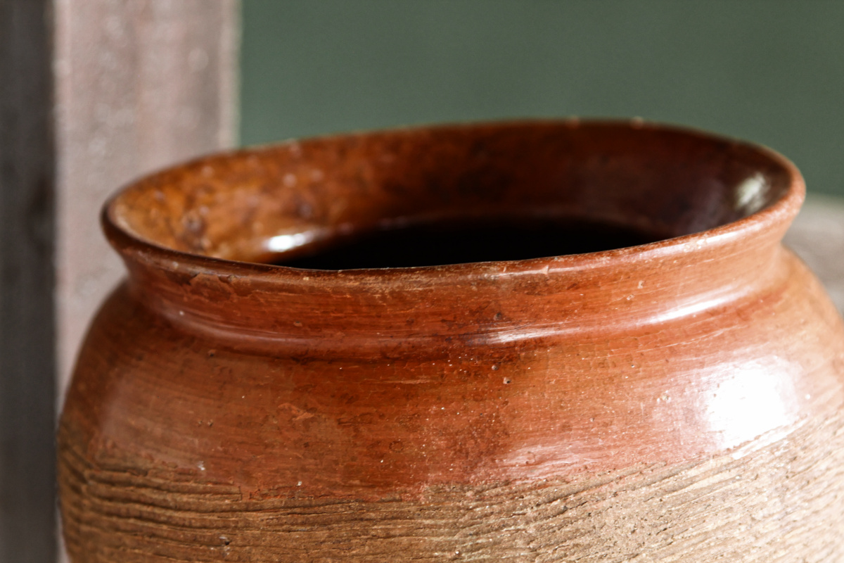 Poterie lobi aux décors géométriques finement incisés – Image 4