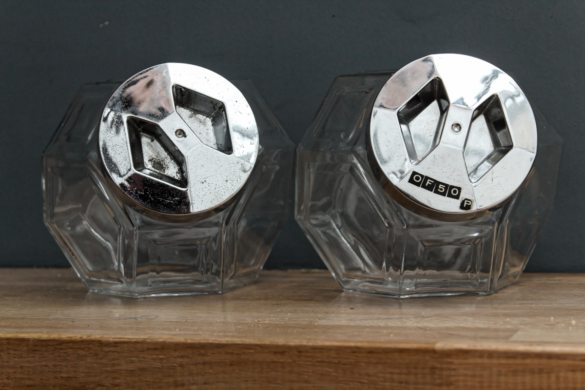 Paire de bocaux de bonbons années 50-60 – Image 5