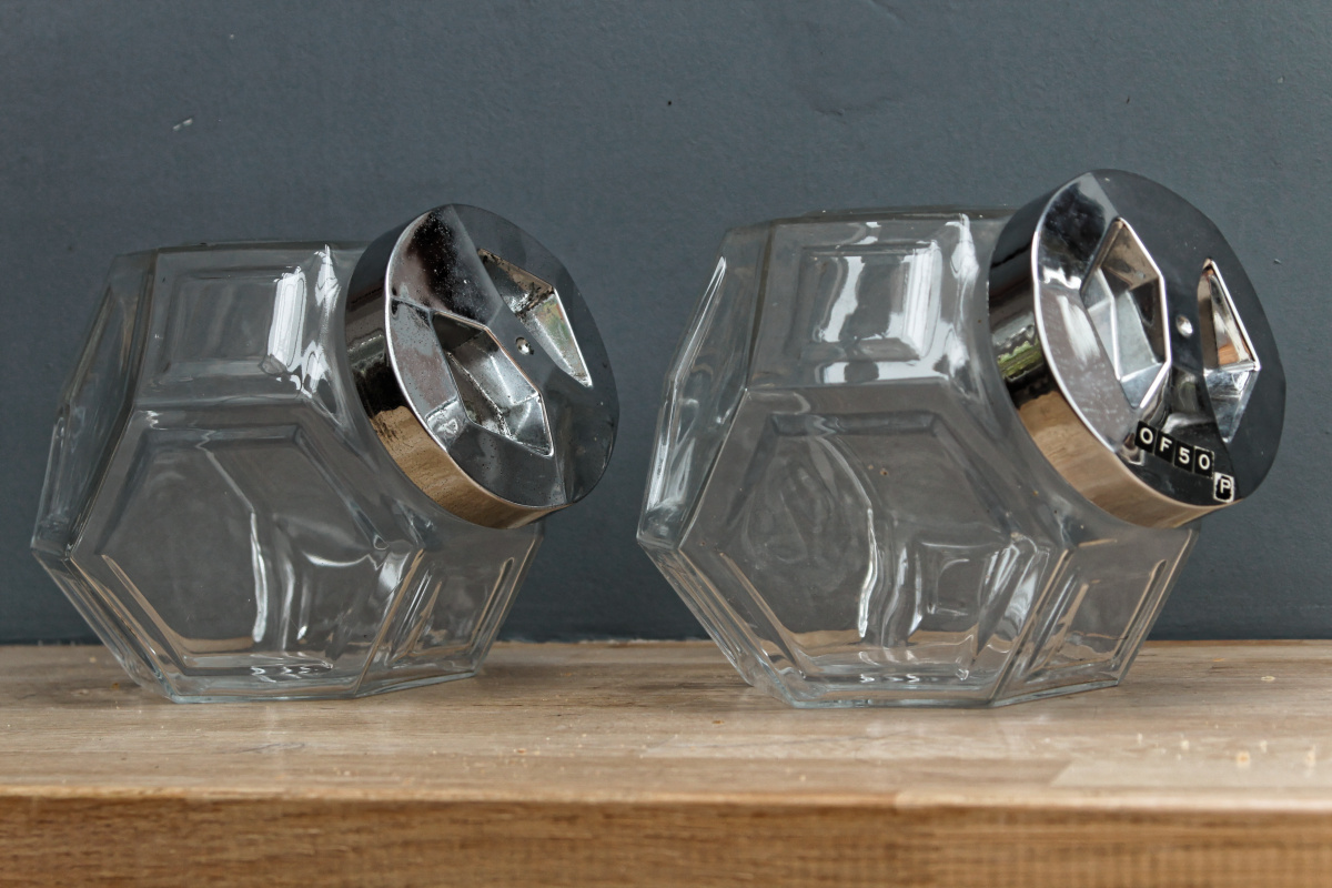 Paire de bocaux de bonbons années 50-60