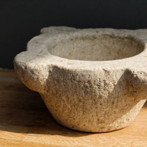 Mortier d'apothicaire en pierre - XVIIIème siècle