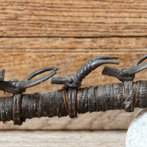 Pipe Senoufo - Côte d'Ivoire - Bois, bronze, peau de serpent