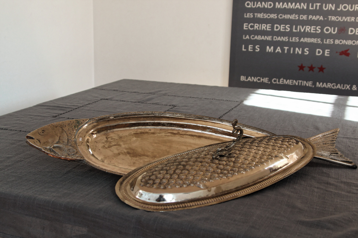 Ancien plat à poisson en métal argenté – Image 15