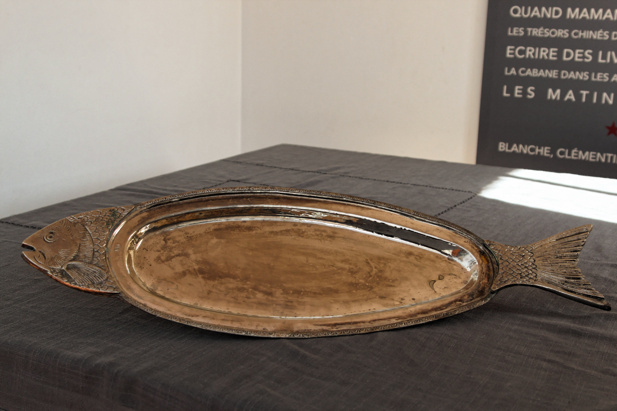 Ancien plat à poisson en métal argenté – Image 14