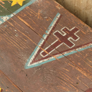 Malle militaire - graffitis