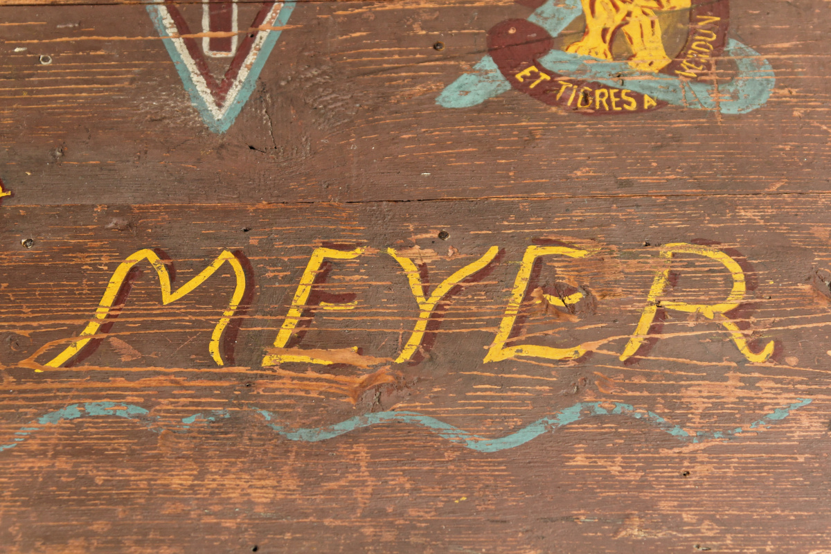 Malle militaire - graffitis – Image 6