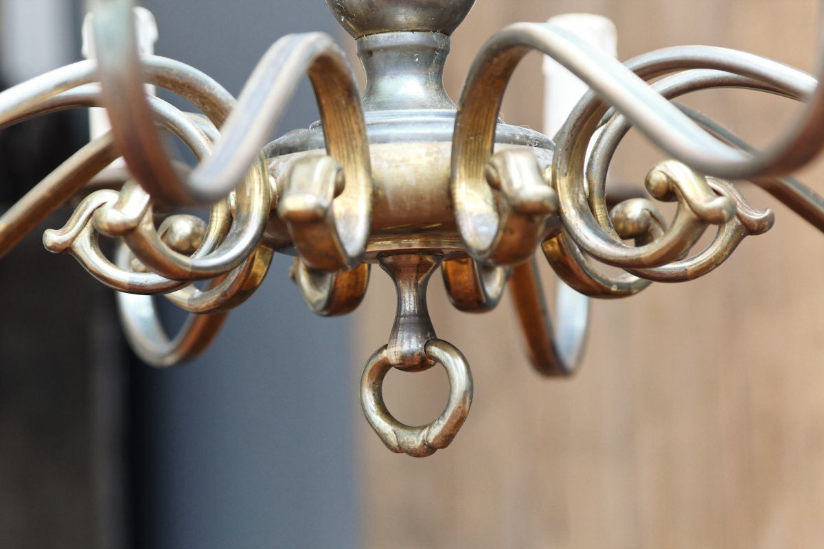 VENDU - Grand lustre en laiton - 10 feux