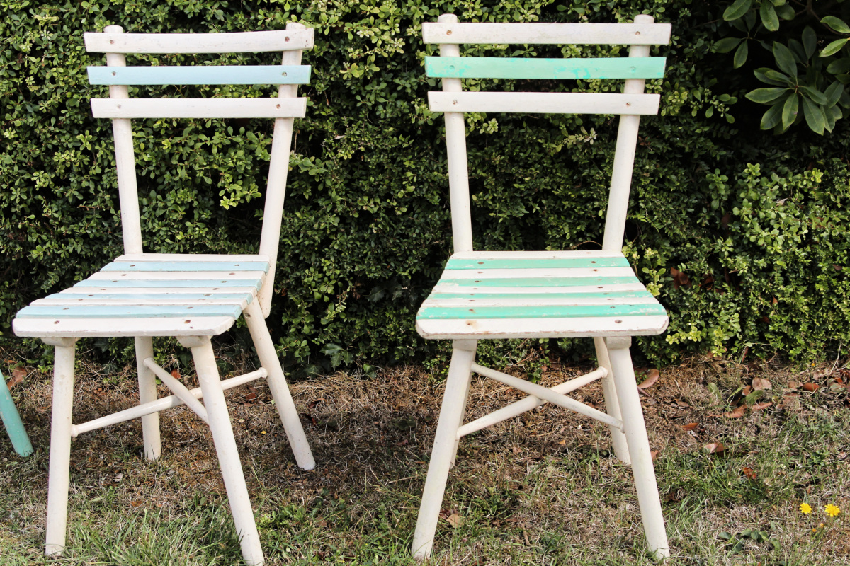 VENDU - Lot de 3 chaises de jardin lattées
