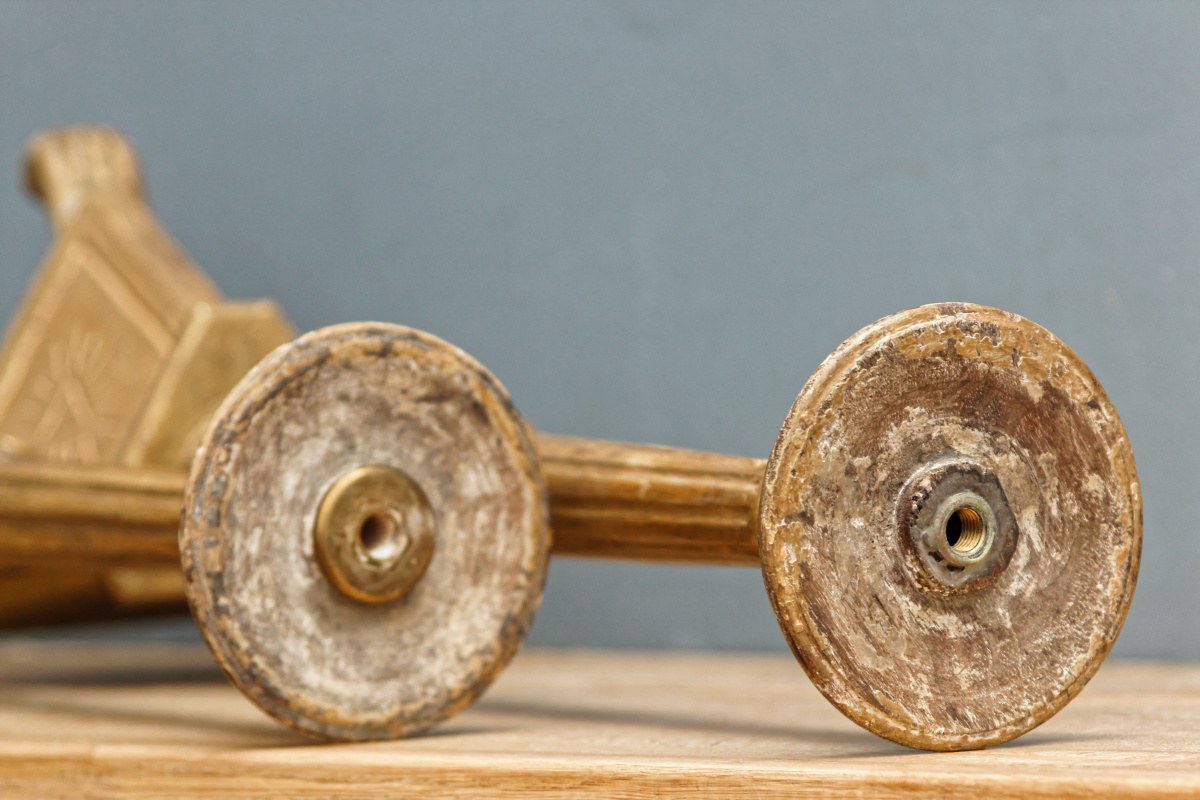 Paire de pique cierges d'église en bois - 18ème siècle – Image 7