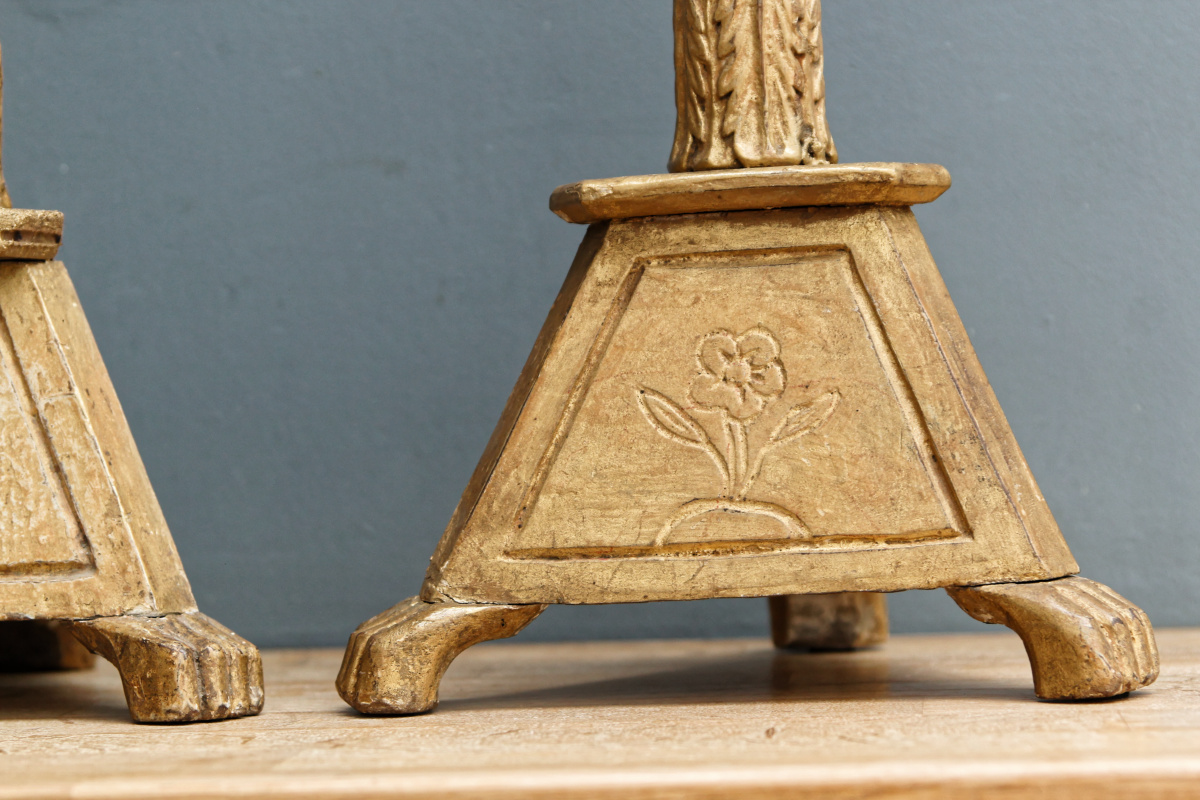 Paire de pique cierges d'église en bois - 18ème siècle – Image 14