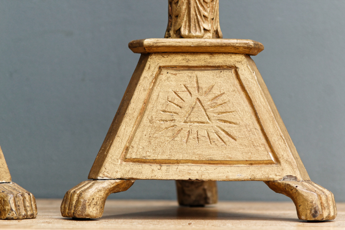 Paire de pique cierges d'église en bois - 18ème siècle – Image 12