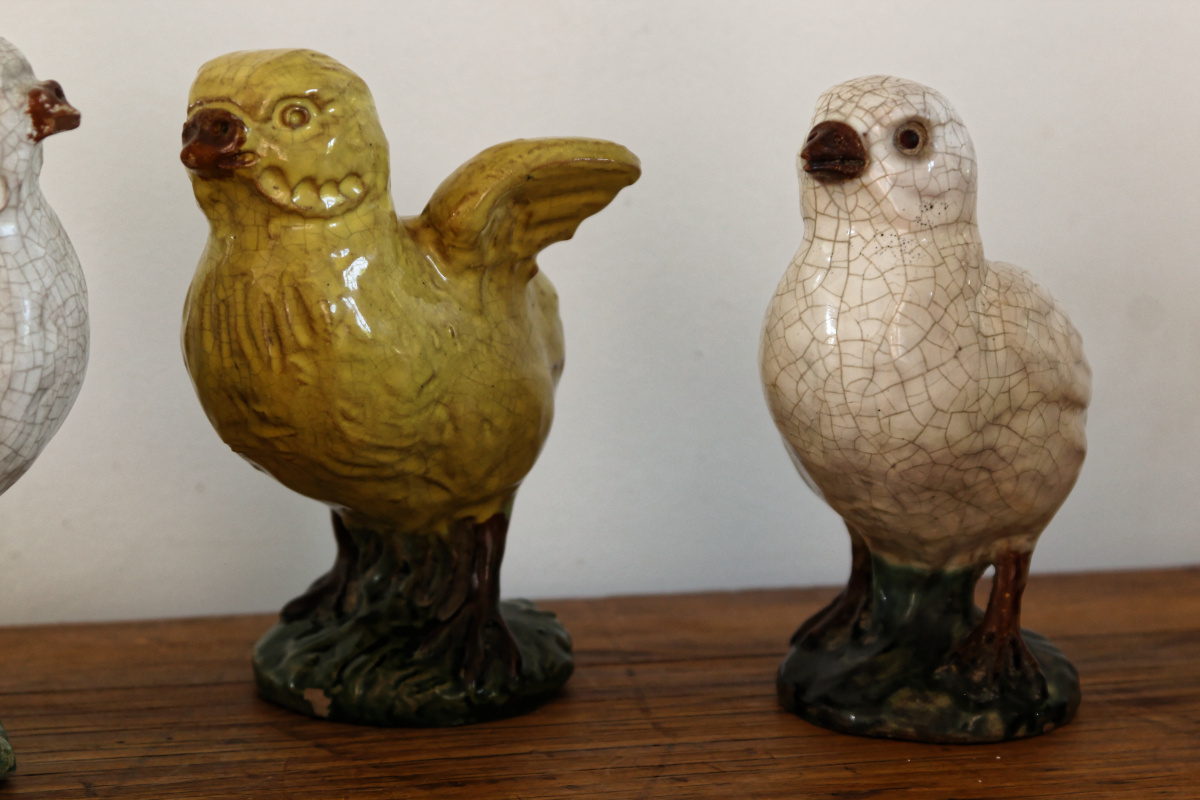 Lot de 6 poussins en majolique - origine Bavent – Image 13