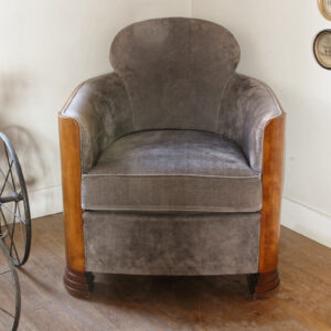 Fauteuil Art déco en frêne et velours gris, design Maurice Dufrène 1876-1925